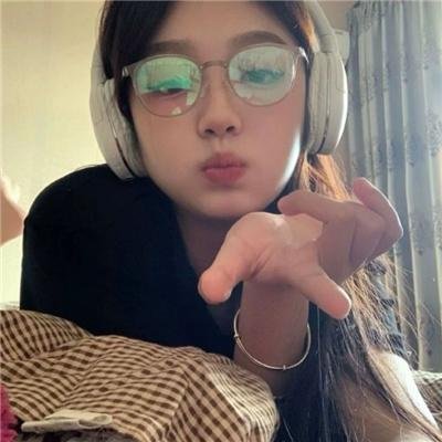 春潮烂漫海棠红